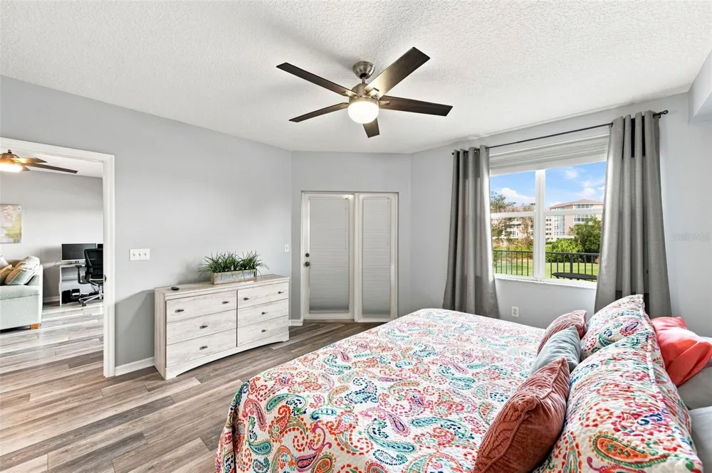 1200 COUNTRY CLUB DRIVE #3105 Largo, FL 33771