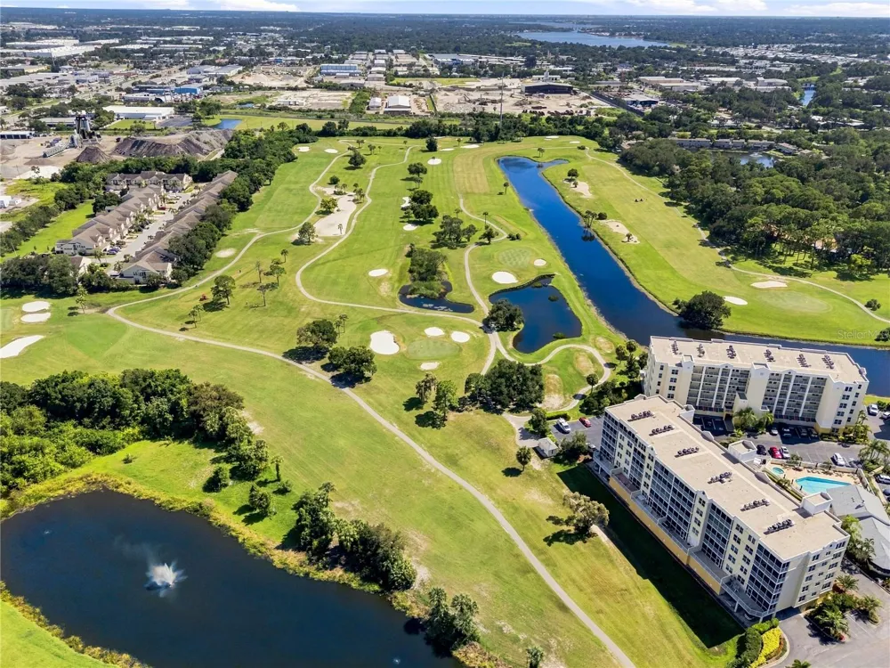 1200 COUNTRY CLUB DRIVE #3105 Largo, FL 33771