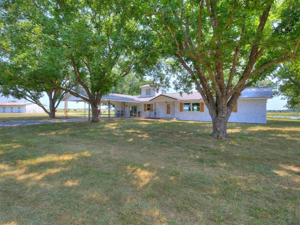 2251 S 4260 ROAD Chelsea, OK 74016