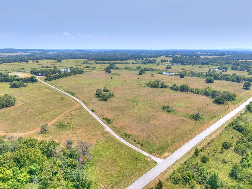 2251 S 4260 ROAD Chelsea, OK 74016