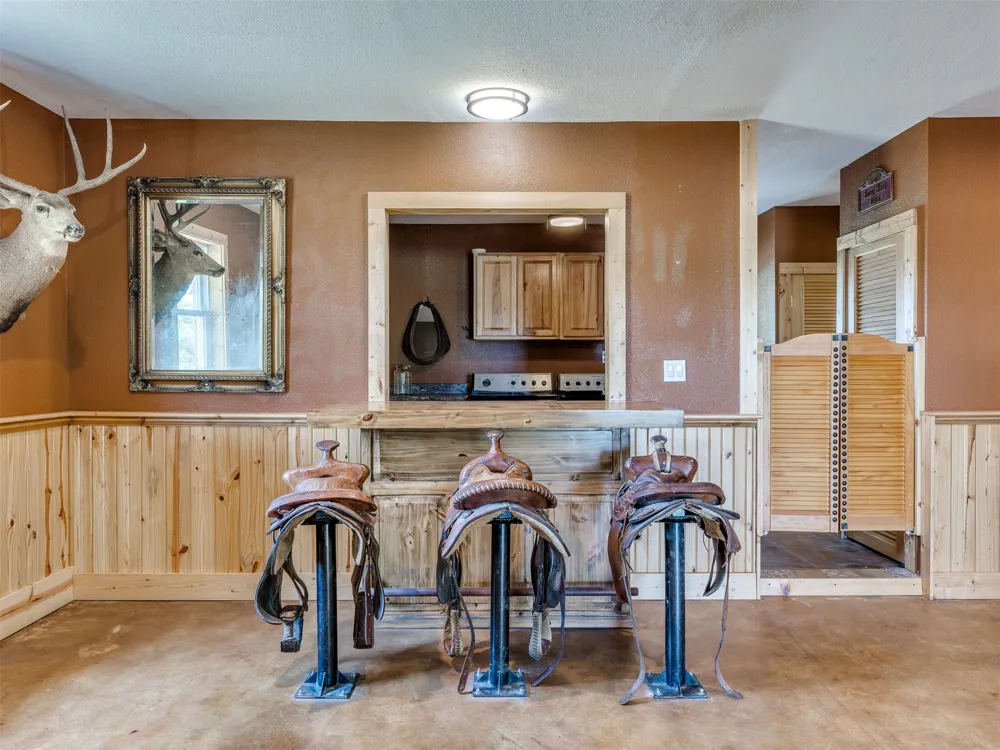 2251 S 4260 ROAD Chelsea, OK 74016