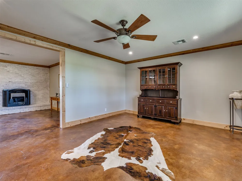 2251 S 4260 ROAD Chelsea, OK 74016
