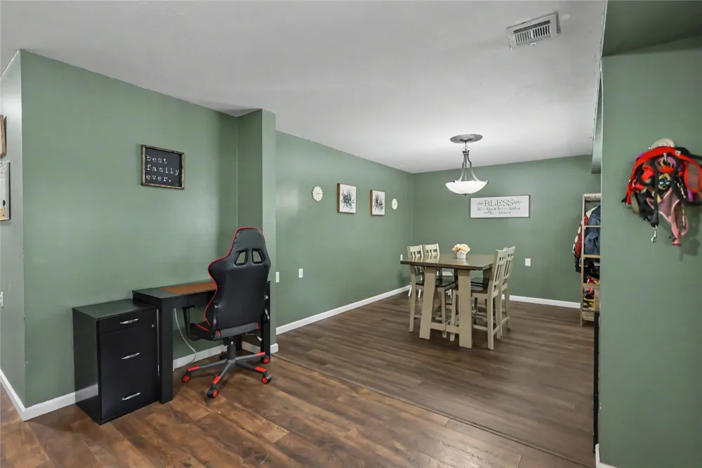 1218 E Boone Street Tahlequah, OK 74464