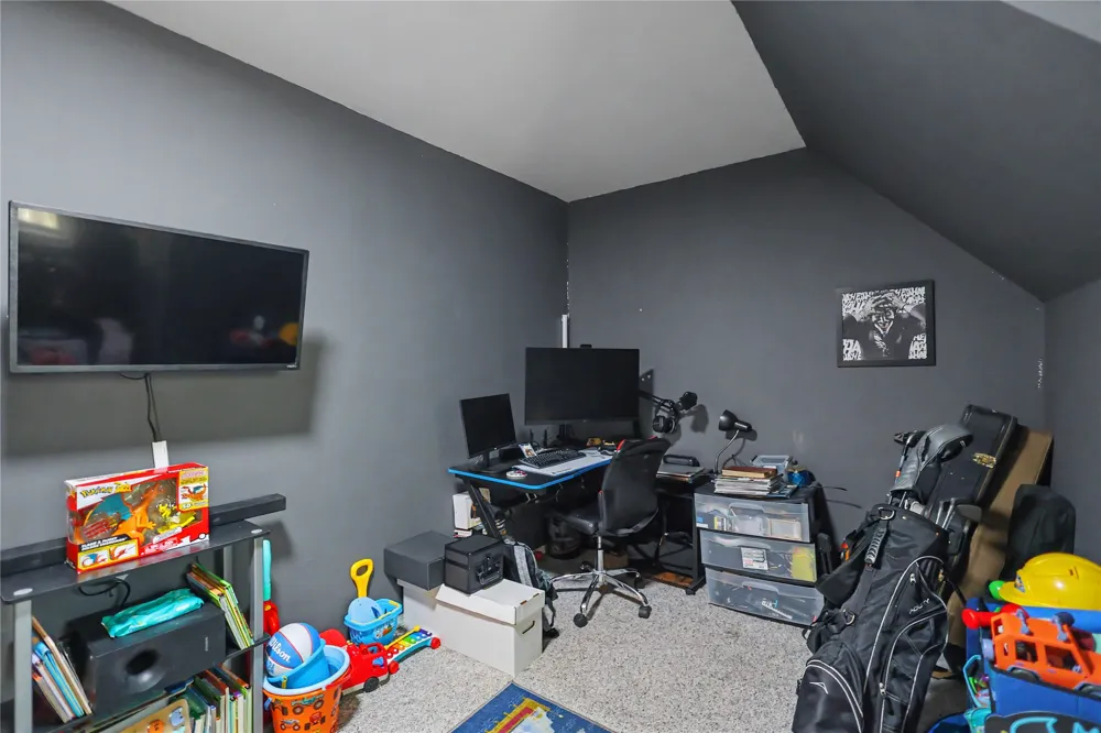 1218 E Boone Street Tahlequah, OK 74464