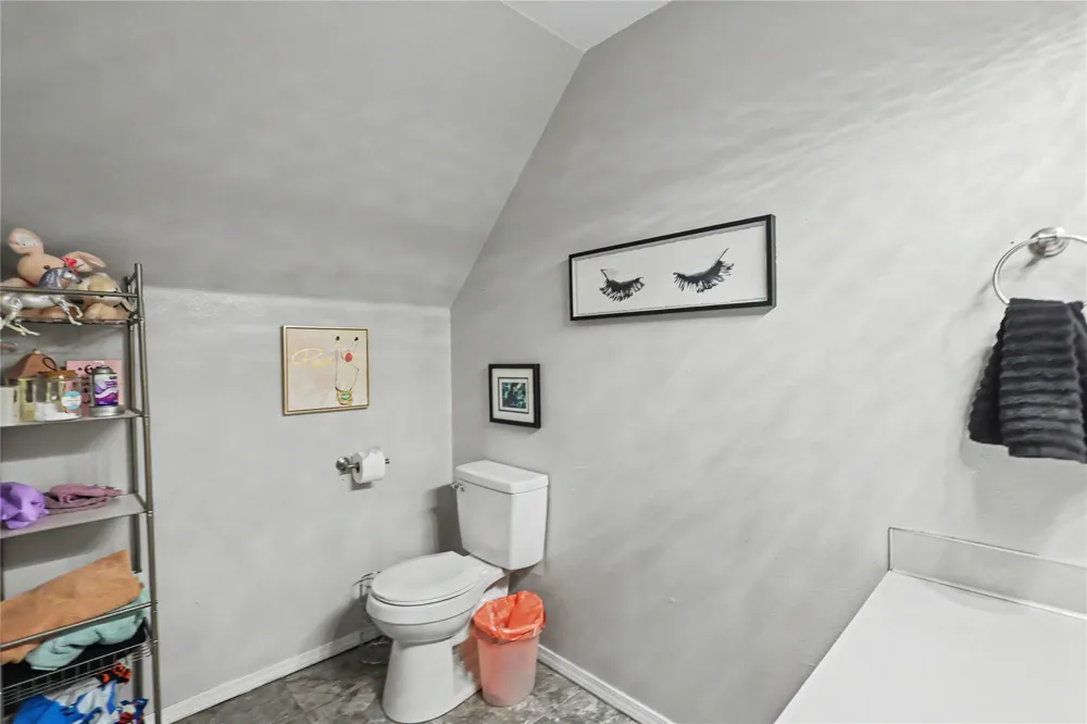 1218 E Boone Street Tahlequah, OK 74464