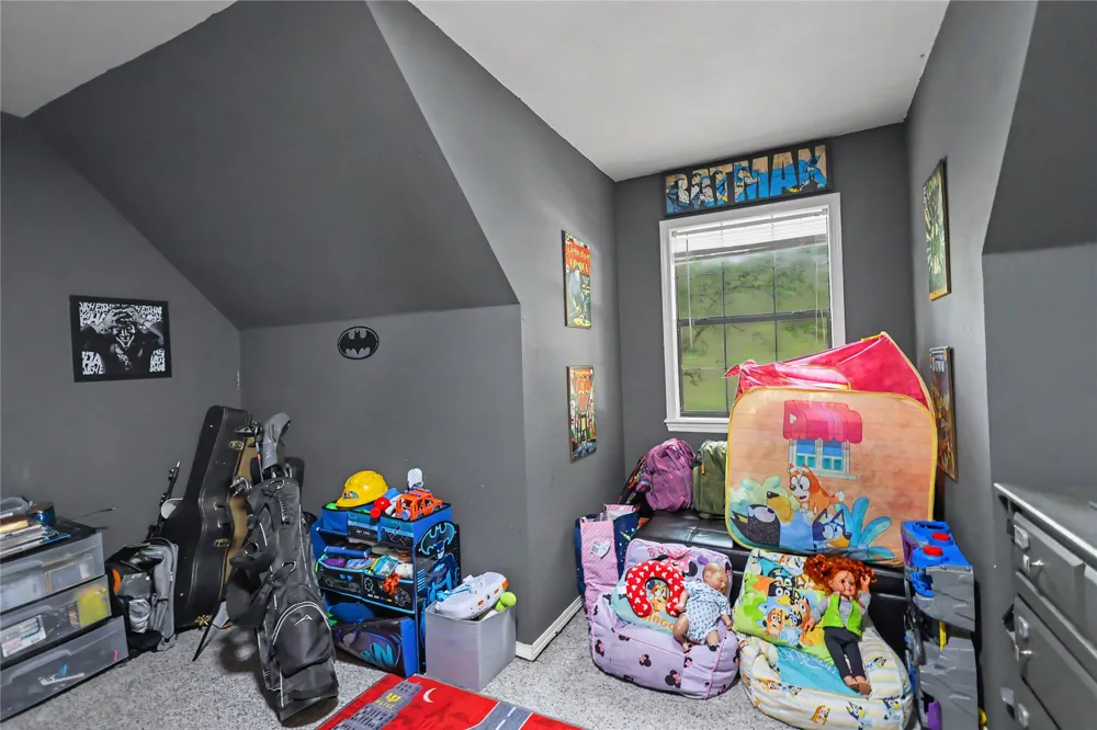 1218 E Boone Street Tahlequah, OK 74464