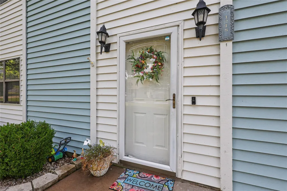 1218 E Boone Street Tahlequah, OK 74464