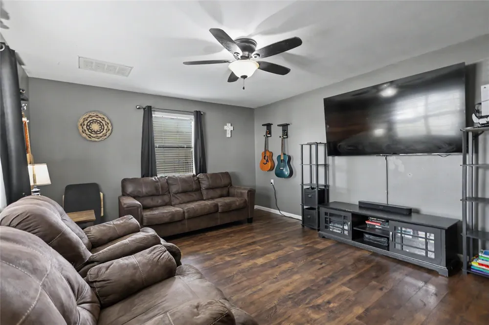 1218 E Boone Street Tahlequah, OK 74464