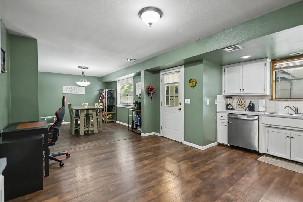 1218 E Boone Street Tahlequah, OK 74464