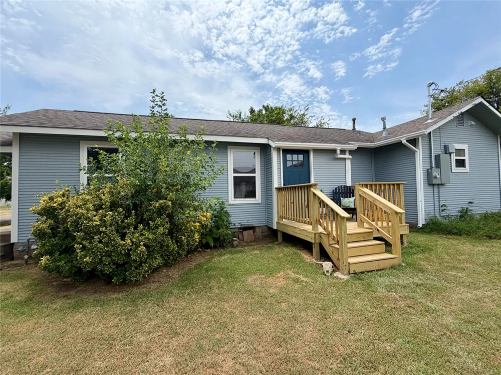 307 Hartman Avenue Cushing, OK 74023