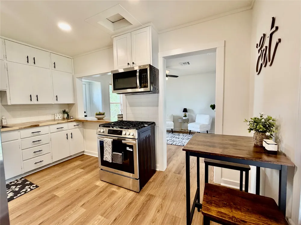 307 Hartman Avenue Cushing, OK 74023
