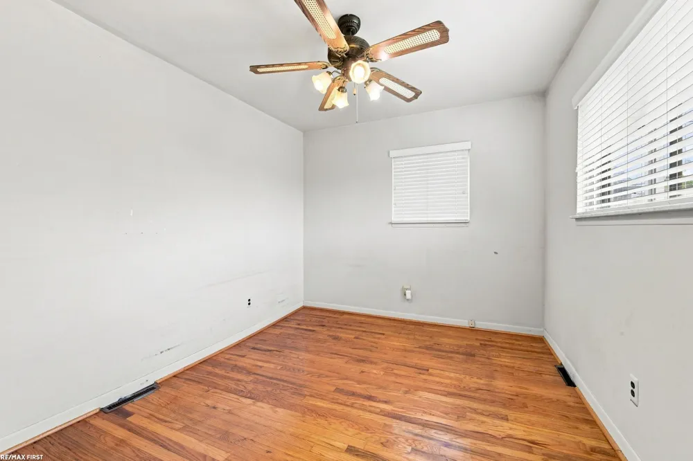 38127 Huron Pointe Drive Harrison Charter Township, MI 48045