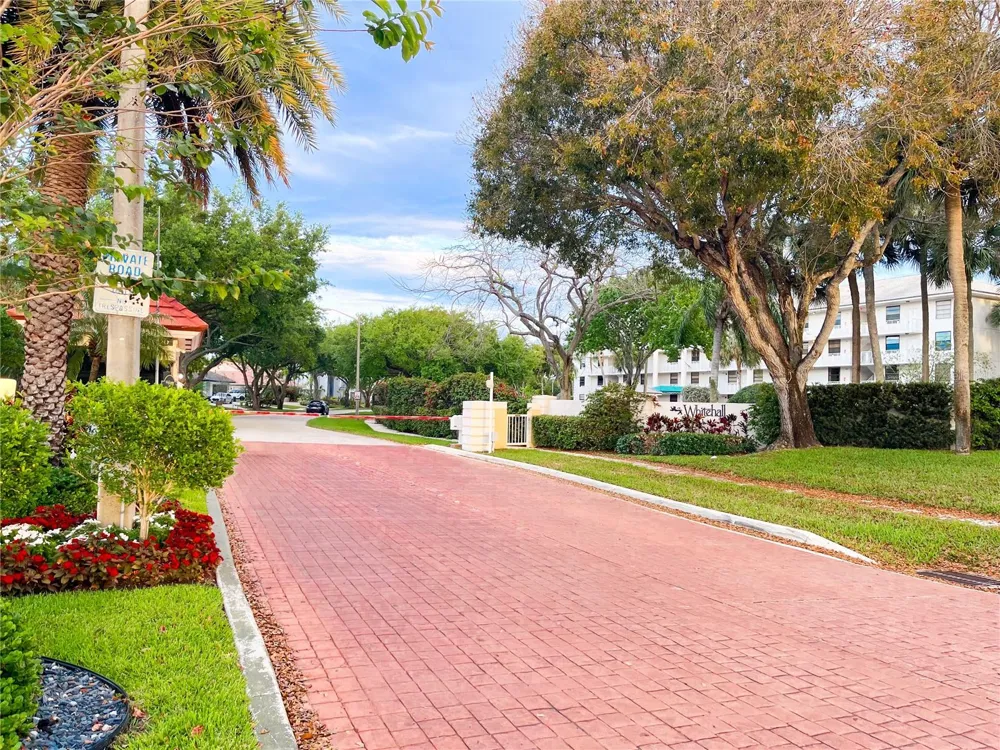 3635 WHITEHALL DRIVE #401 West Palm Beach, FL 33401
