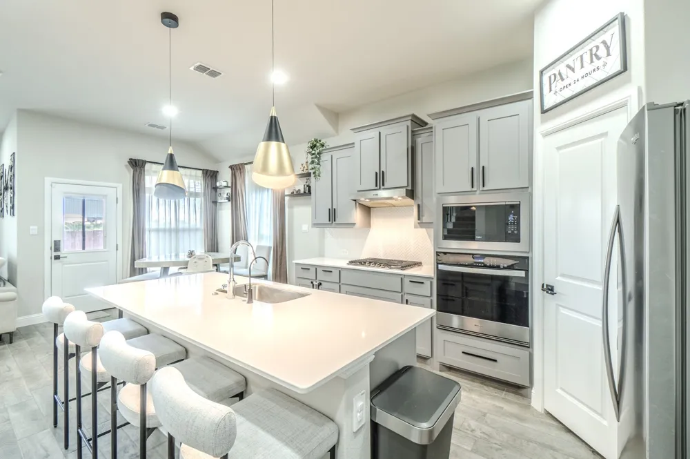 3105 Lionsgate Drive Argyle, TX 76226