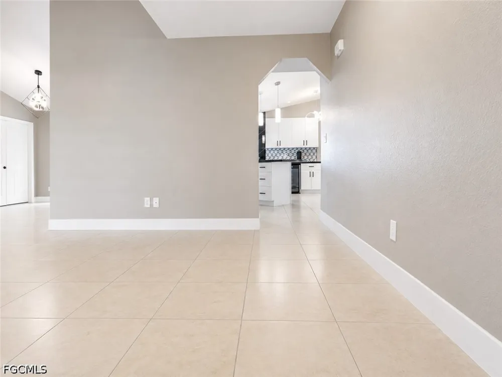 SE 20th Court Cape Coral, FL 33990