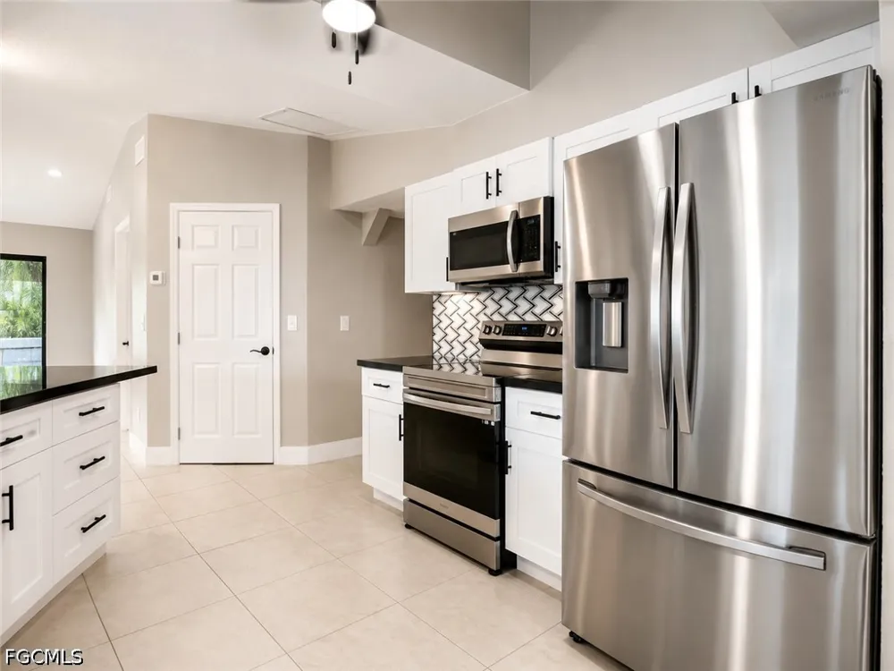 SE 20th Court Cape Coral, FL 33990