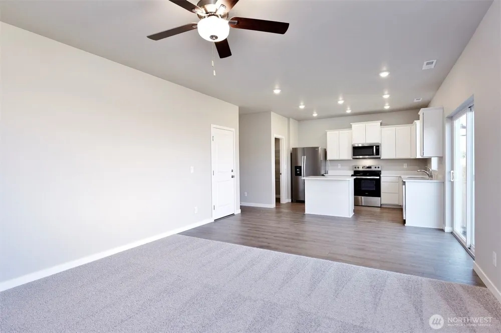 9723 Brown Street SE Yelm, WA 98597