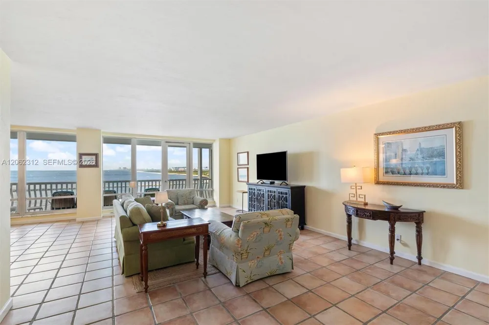 2200 S Ocean Ln #708 Fort Lauderdale, FL 33316