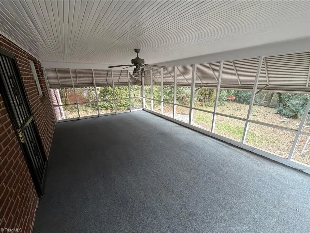 2313 Glenn Avenue Winston-Salem, NC 27105
