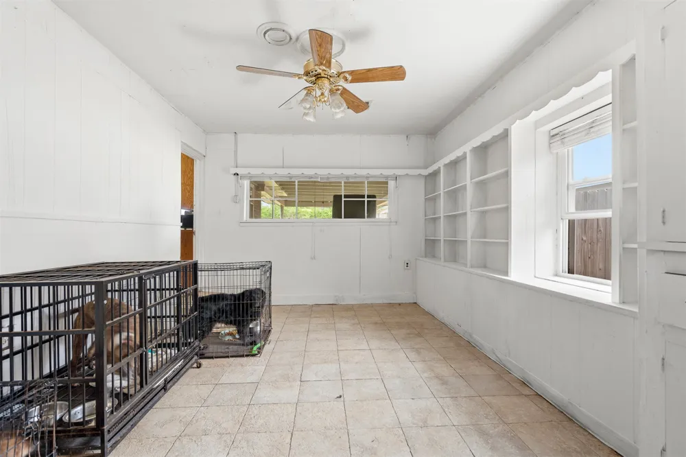 104 Miller Pauls Valley, OK 73075