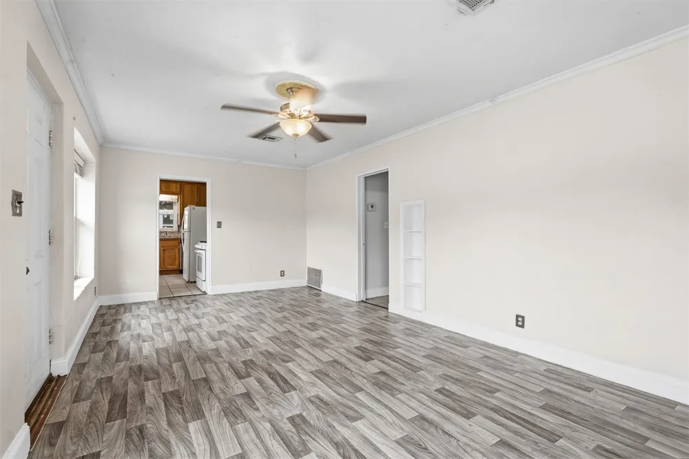 104 Miller Pauls Valley, OK 73075