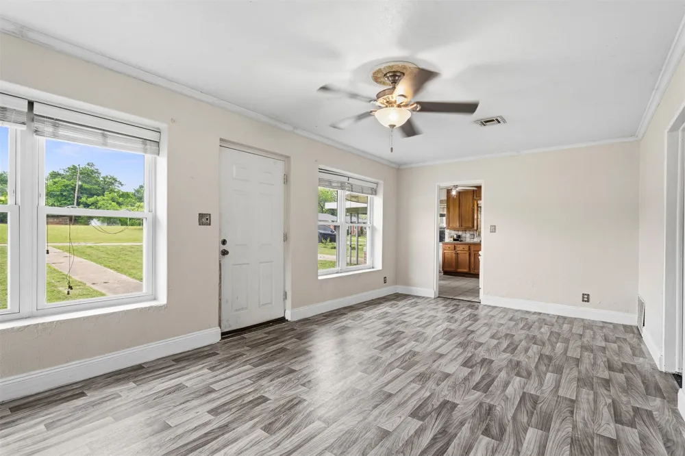 104 Miller Pauls Valley, OK 73075