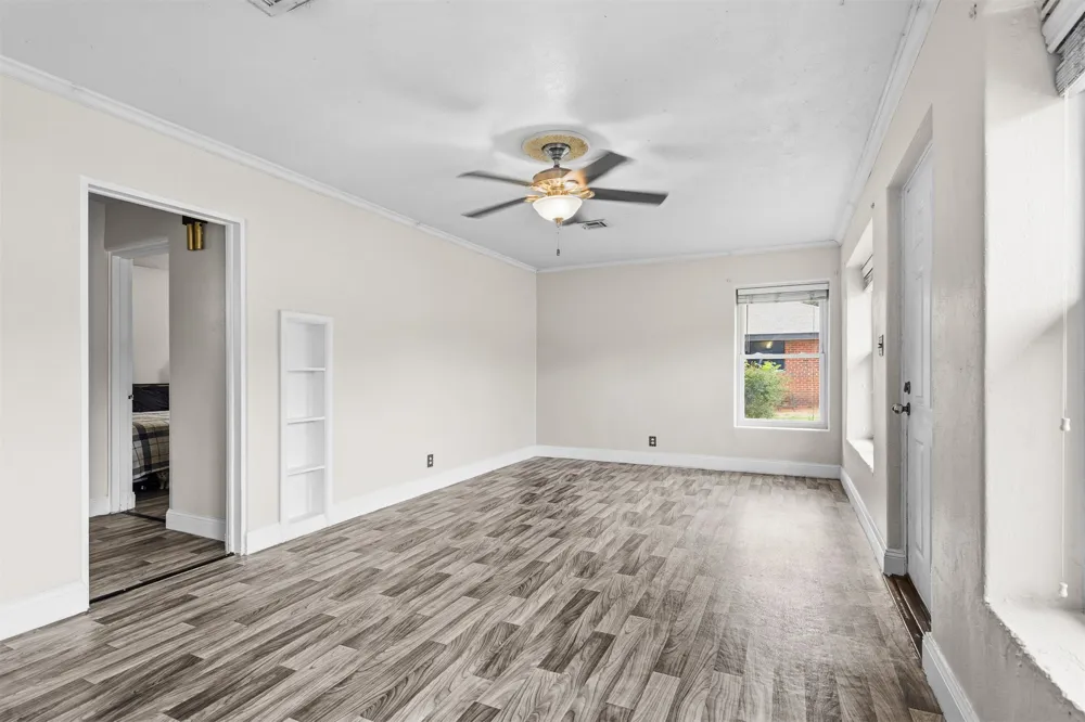 104 Miller Pauls Valley, OK 73075