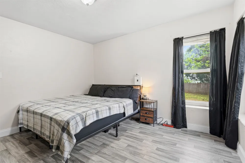 104 Miller Pauls Valley, OK 73075