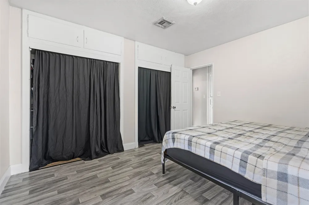 104 Miller Pauls Valley, OK 73075