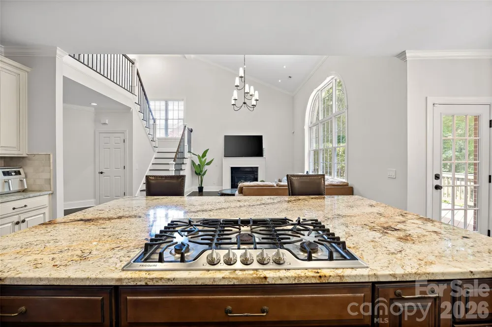 1607 Crestgate Drive Waxhaw, NC 28173