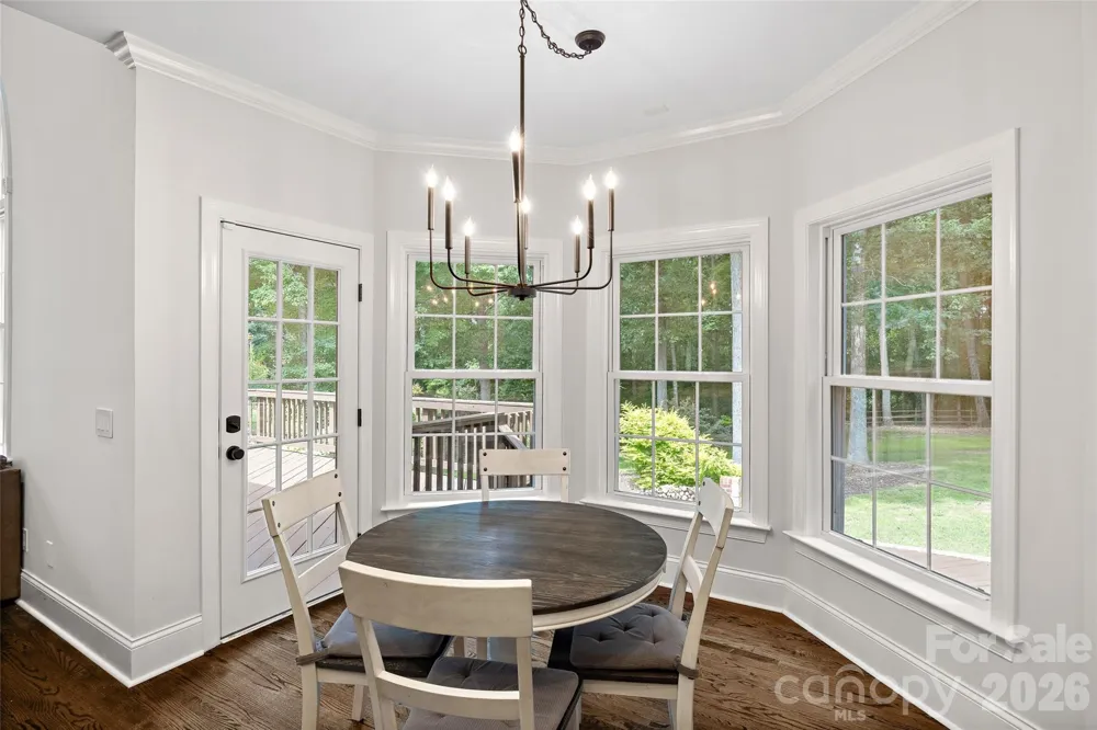 1607 Crestgate Drive Waxhaw, NC 28173