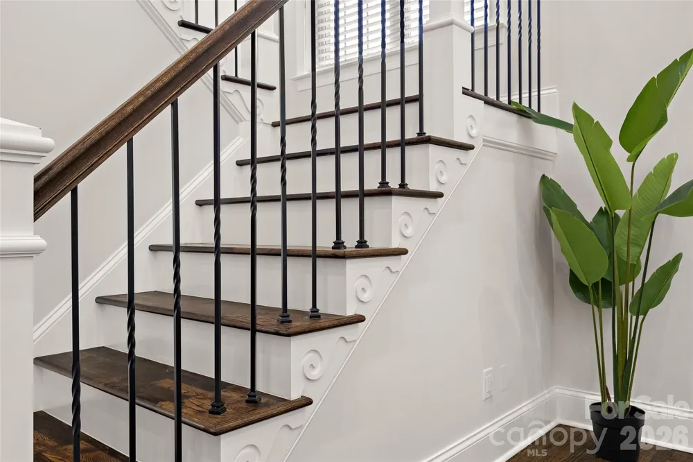 1607 Crestgate Drive Waxhaw, NC 28173