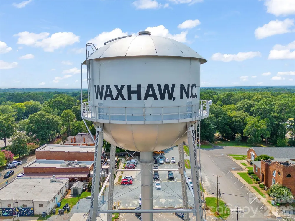1607 Crestgate Drive Waxhaw, NC 28173