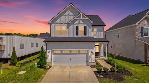 534 Red Barn Way