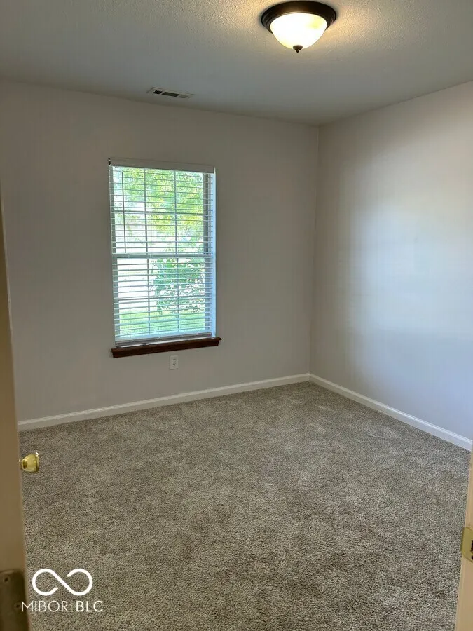 6438 Thistle Bend Avon, IN 46123