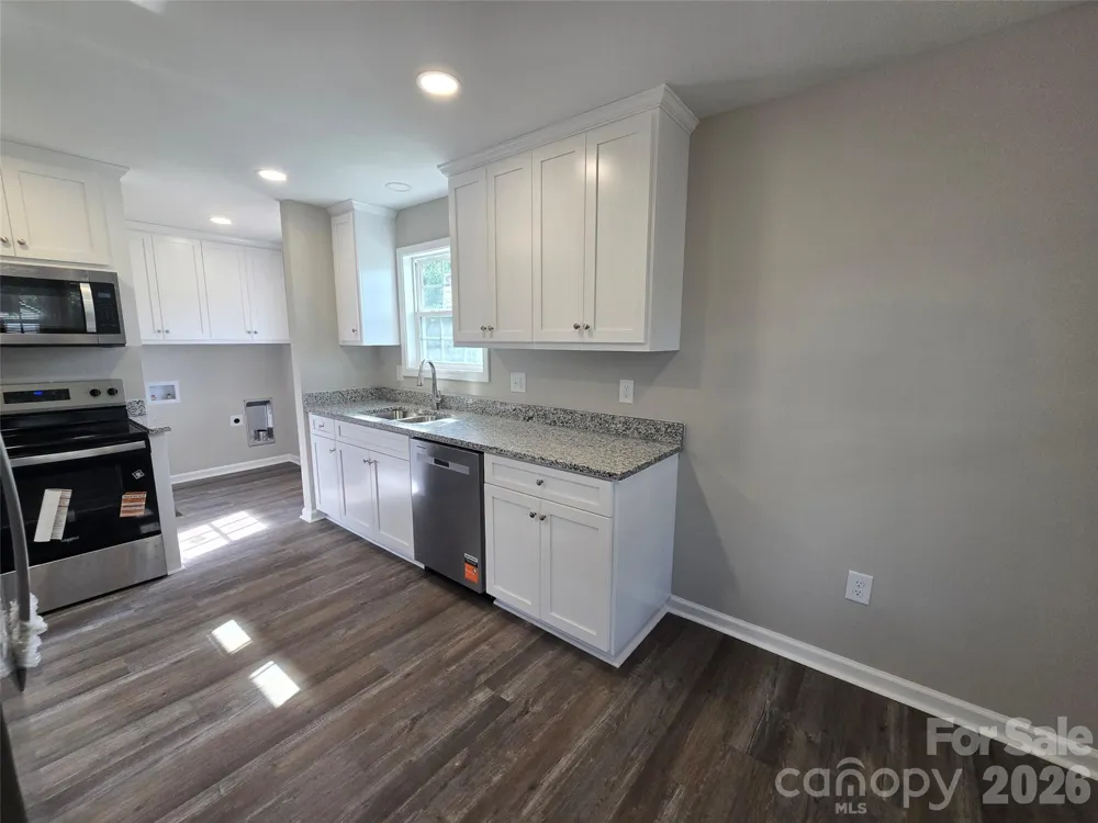 209 W Roswell Street Troy, NC 27371