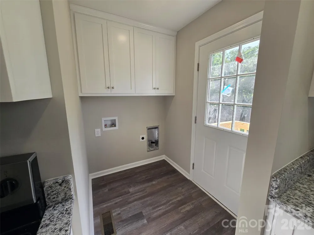 209 W Roswell Street Troy, NC 27371