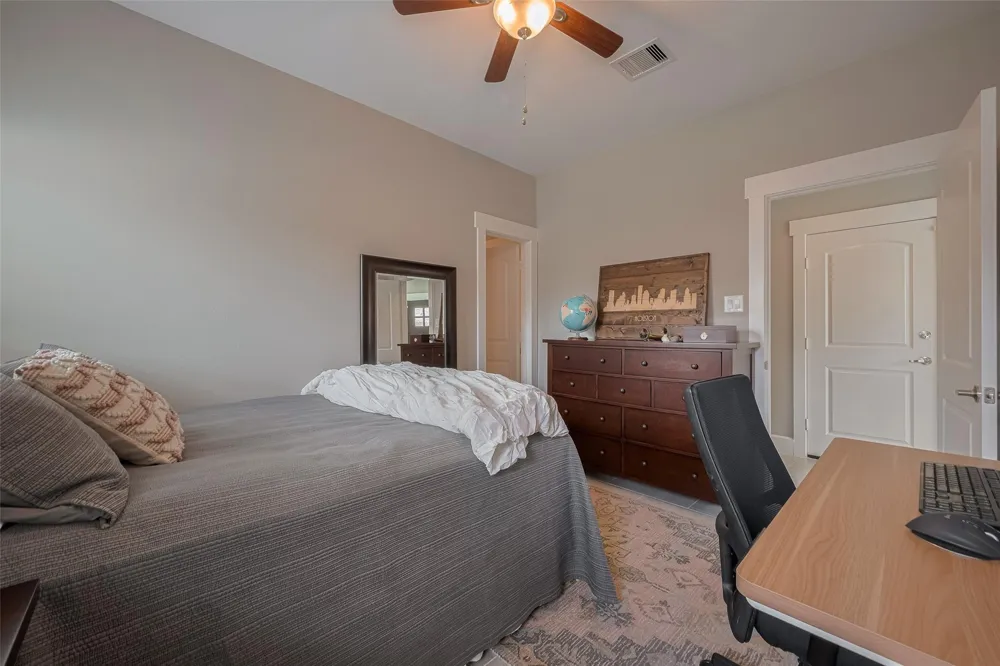 2604 Bevis Street #E Houston, TX 77008