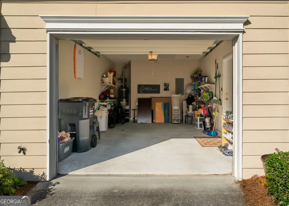 136 Camry LN Grayson, GA 30017