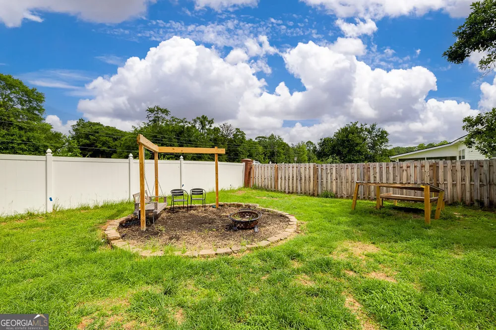 105 Harvest DR Springfield, GA 31329