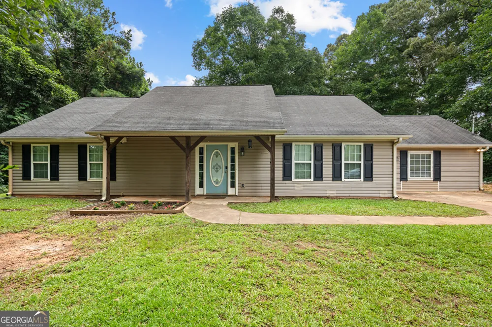 1141 Old 41 HWY Milner, GA 30257