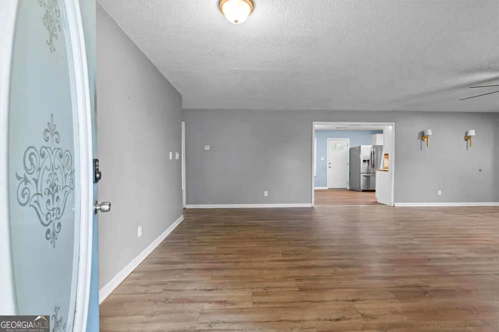 1141 Old 41 HWY Milner, GA 30257