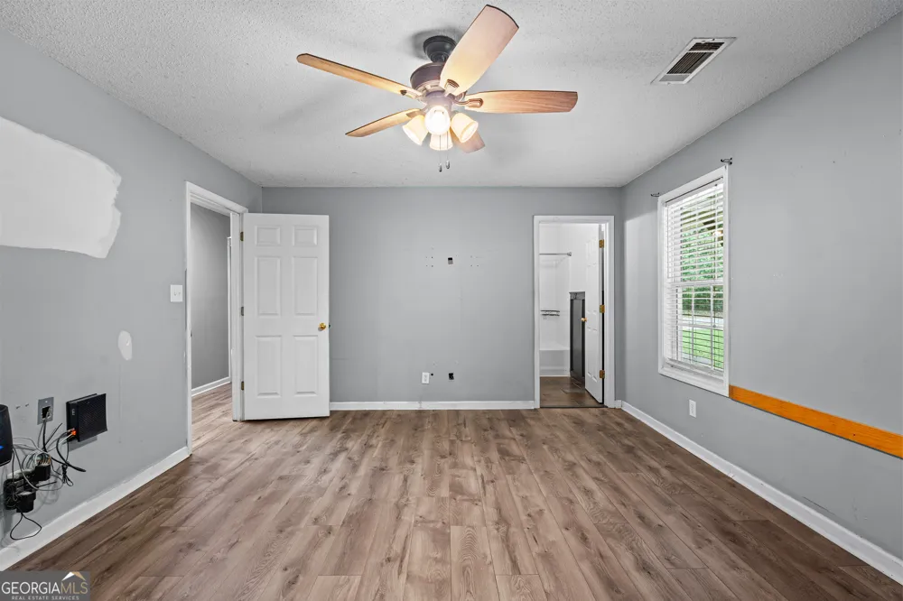1141 Old 41 HWY Milner, GA 30257