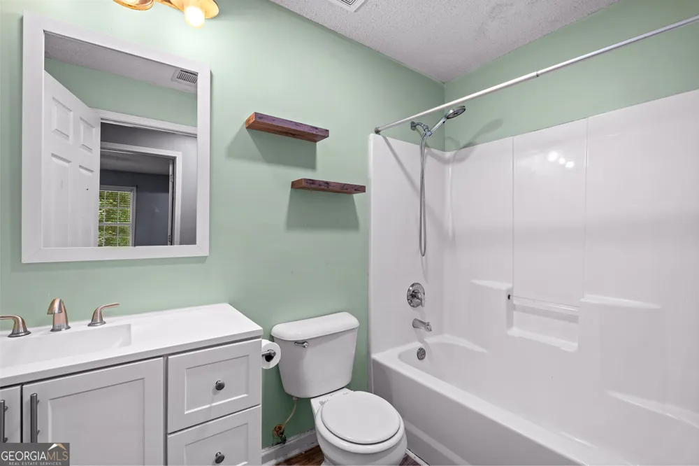 1141 Old 41 HWY Milner, GA 30257