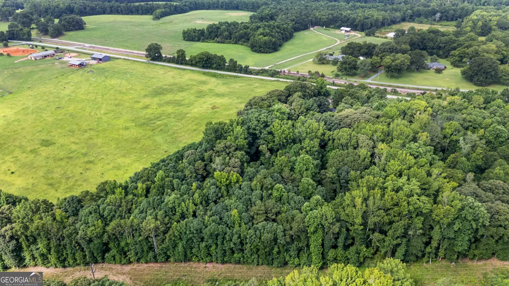 1141 Old 41 HWY Milner, GA 30257