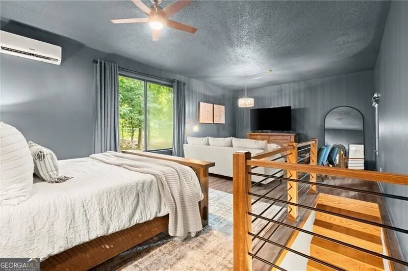 3755 Woods Creek DR Young Harris, GA 30582