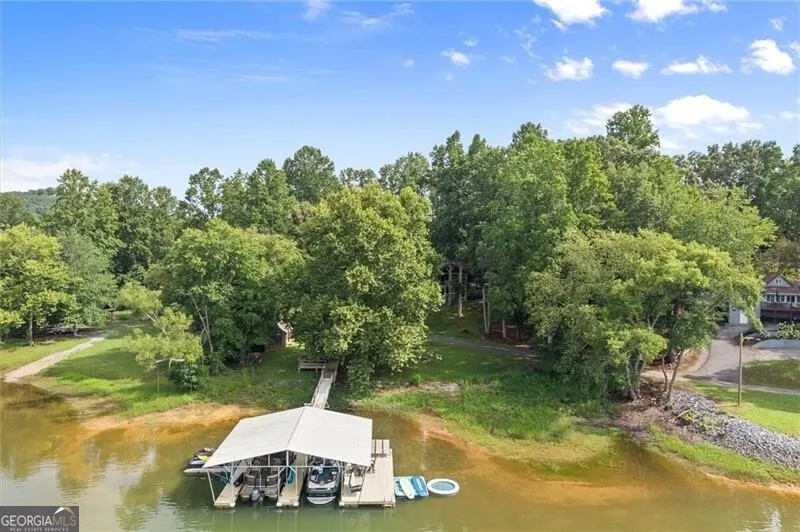 3755 Woods Creek DR Young Harris, GA 30582