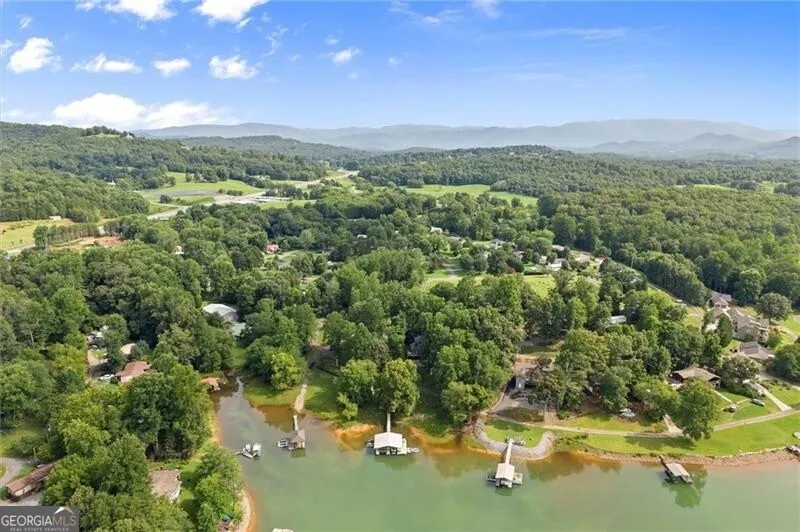 3755 Woods Creek DR Young Harris, GA 30582