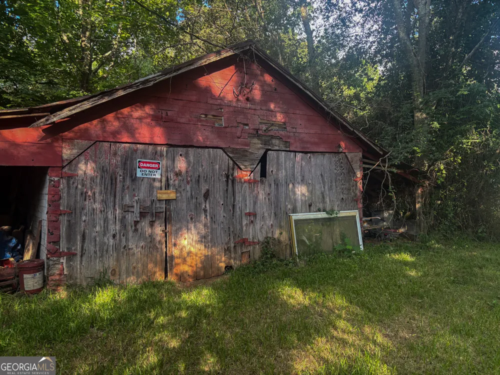 2282 Ga Highway 11 S Hillsboro, GA 31038
