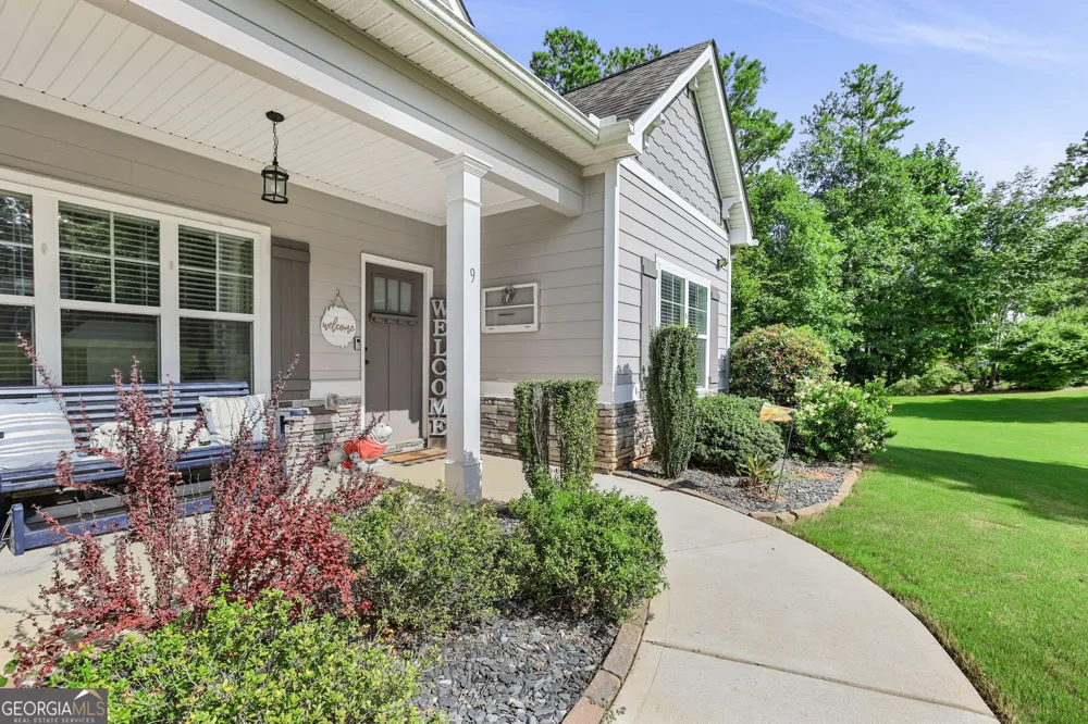 9 Couch CT Senoia, GA 30276